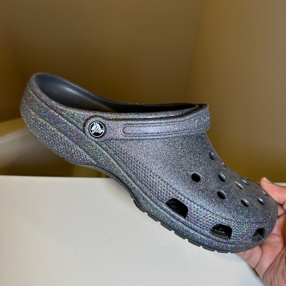 CROCS - Glitter Clogs, Black, Men’s Size 12 - Picture 13 of 14